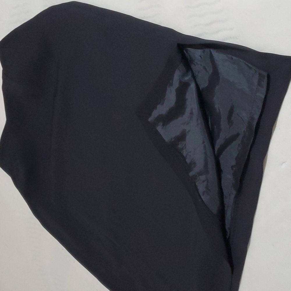 Skirt - Picture 3 of 3